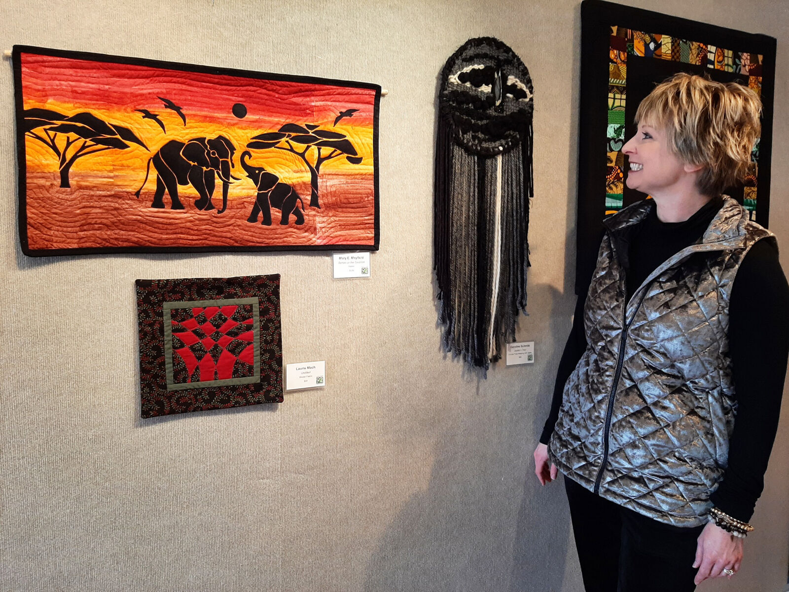 Lindi and artwork